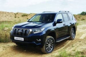 Toyota-Land_Cruiser-2018-1024-02