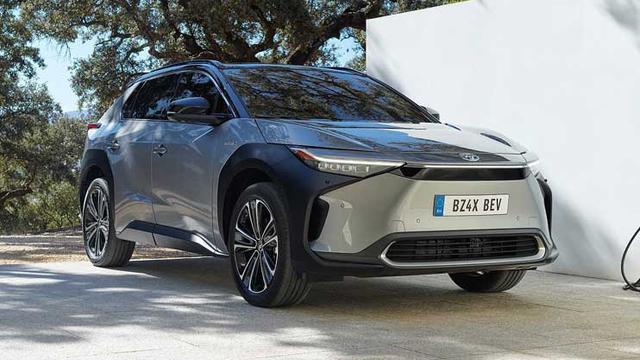 Toyota Datangkan Mobil Listrik bZ4X ke Indonesia, Siap Dijual ke Konsumen?