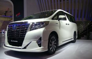 Mulai Dari Calya hingga Alphard, Ini Daftar Harga Sewa Mobil Mudik Lebaran