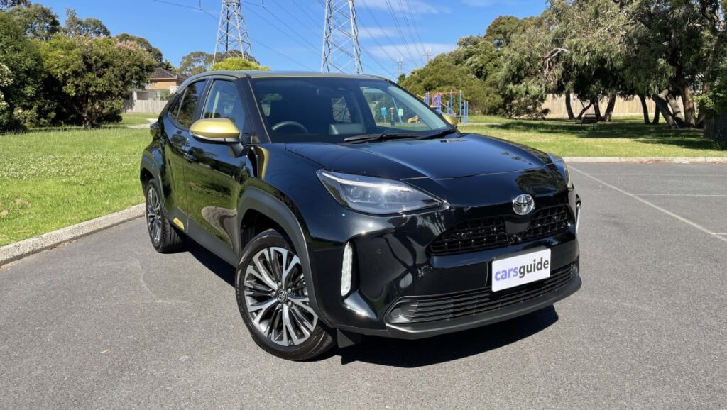 Inilah Fitur Standar New Toyota Yaris Cross HEV yang Berguna saat Berkendara
